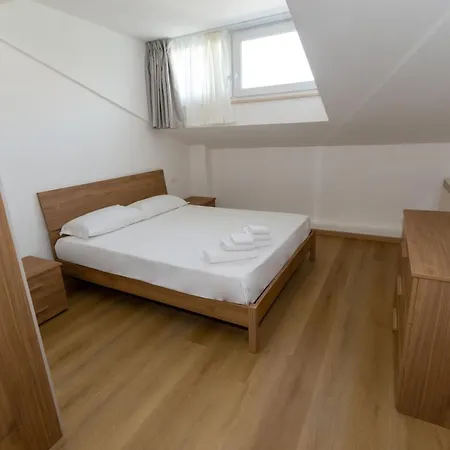 Dimmidirimini - In Affitto 4*