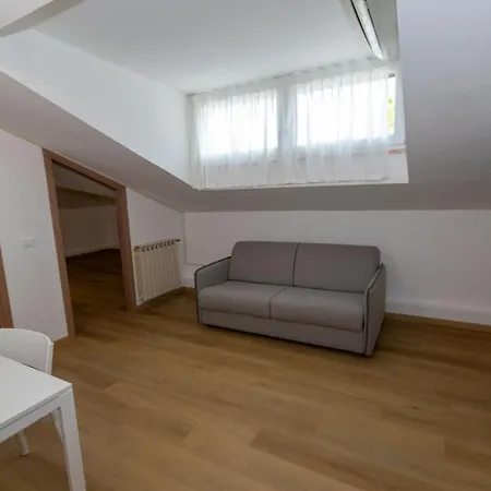 Dimmidirimini - In Affitto 4*