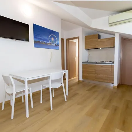 Dimmidirimini - In Affitto 4*