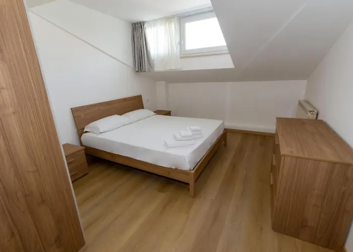 Dimmidirimini - In Affitto 4*