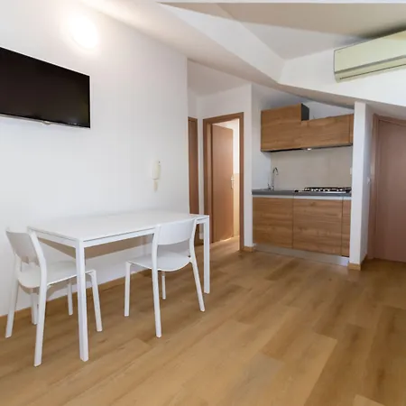 Dimmidirimini - In Affitto 4* Rimini